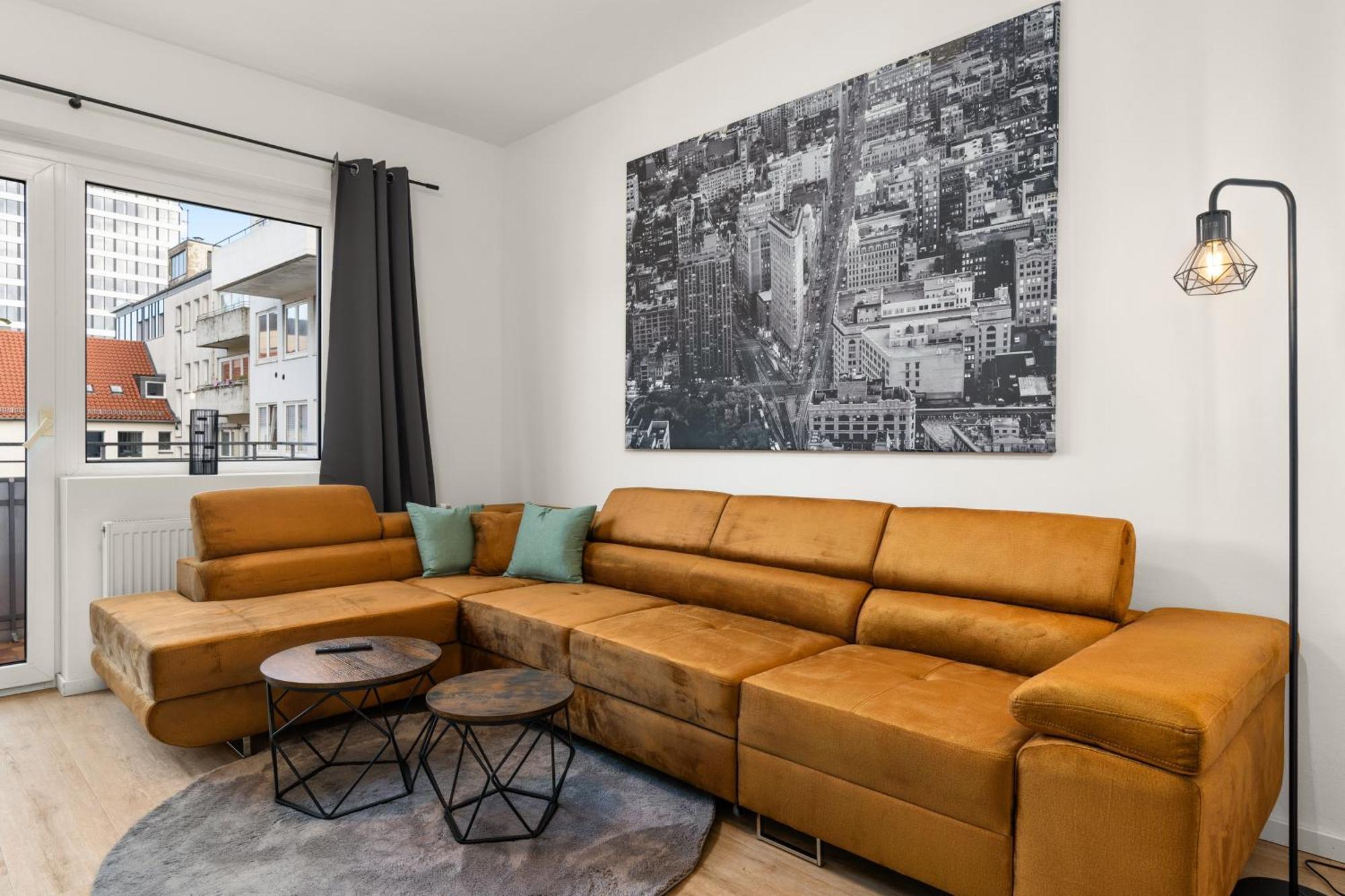 Homely-Apartment Manhattanart, Zentral, Parkplatz, Billard,Ps4, Dart, Balkon บีเลอเฟล์ด ภายนอก รูปภาพ