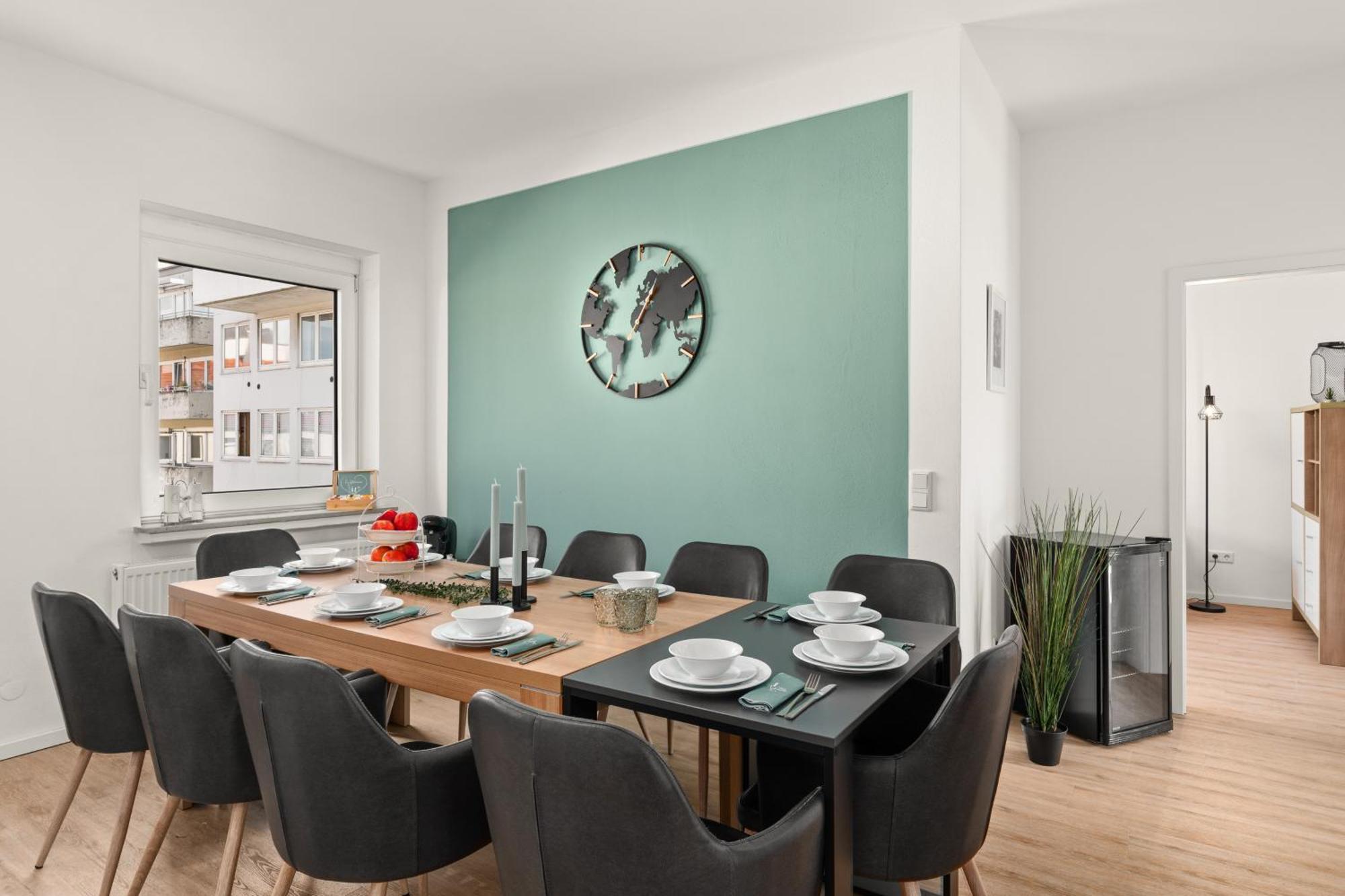 Homely-Apartment Manhattanart, Zentral, Parkplatz, Billard,Ps4, Dart, Balkon บีเลอเฟล์ด ภายนอก รูปภาพ
